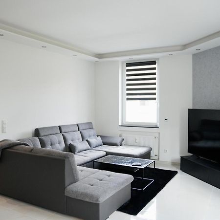 Ferienwohnung Hills ดุยส์บูร์ก ภายนอก รูปภาพ