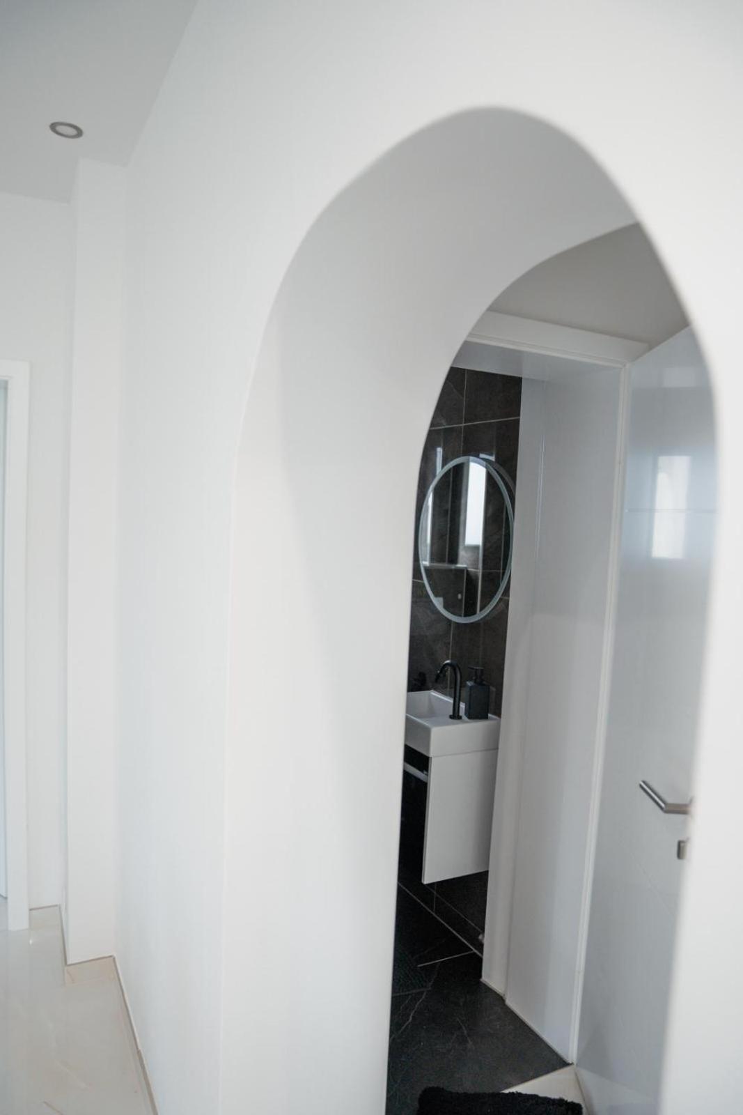 Ferienwohnung Hills ดุยส์บูร์ก ภายนอก รูปภาพ