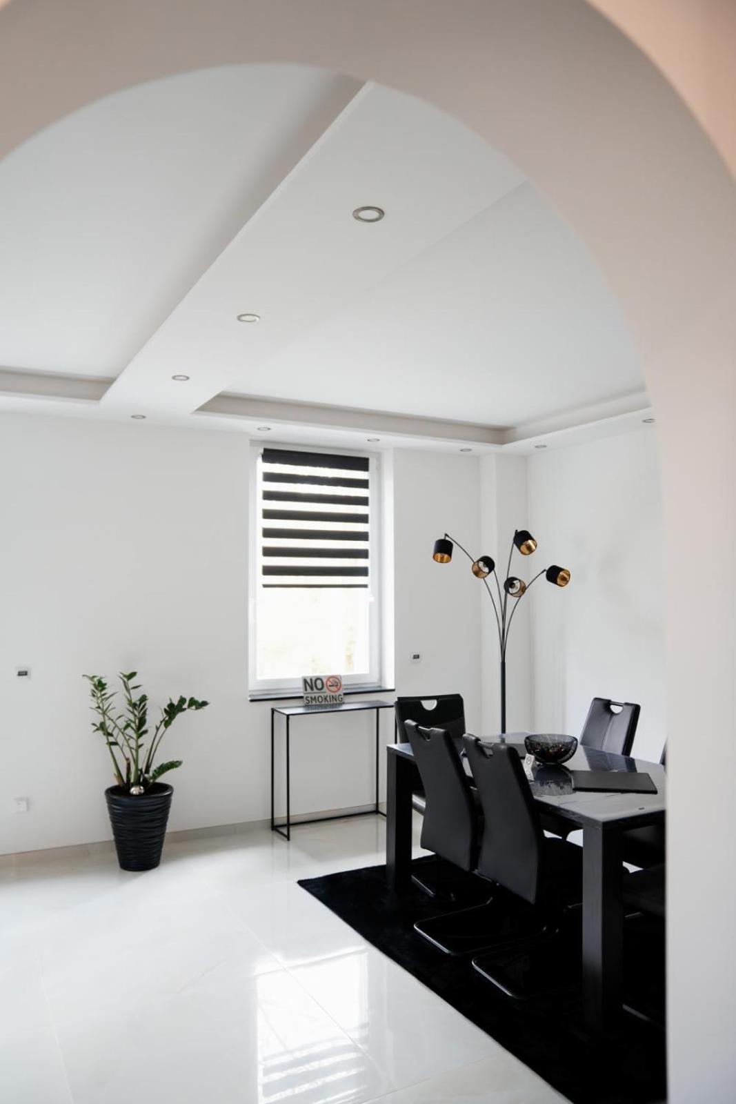 Ferienwohnung Hills ดุยส์บูร์ก ภายนอก รูปภาพ